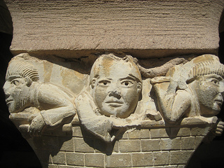 "Romanesque sculpture"