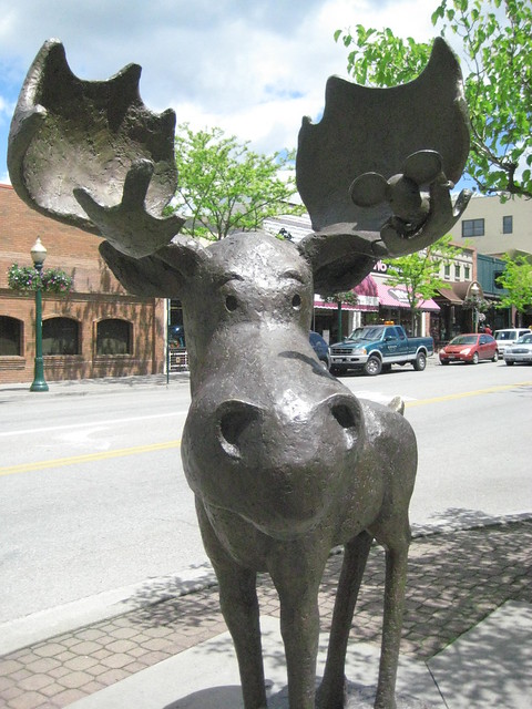Bronze sculpture Mudgy the Moose by Idaho artist Terry Lee. 